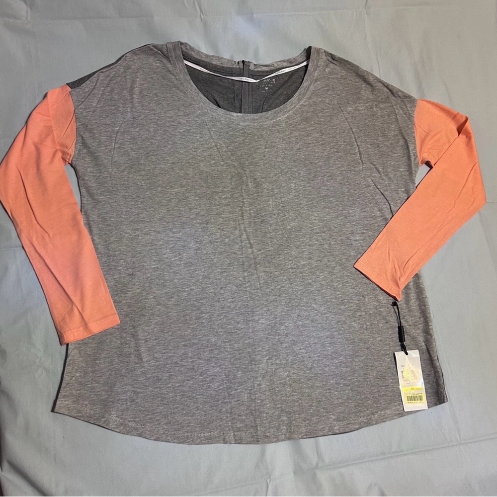 Calvin Klein Performance Women’s Size M Oversized Quick-Dry Shirt Back Zipper